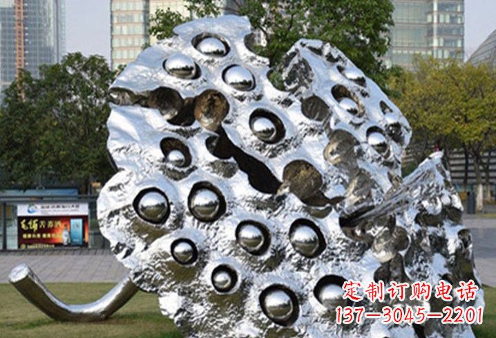 许昌不锈钢抽象莲蓬雕塑
