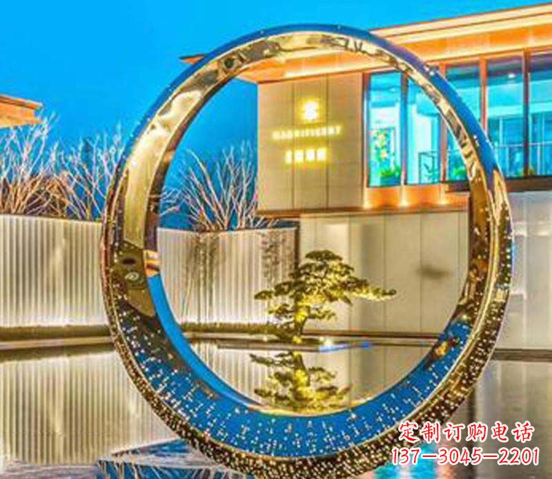 许昌精美不锈钢灯饰圆环雕塑