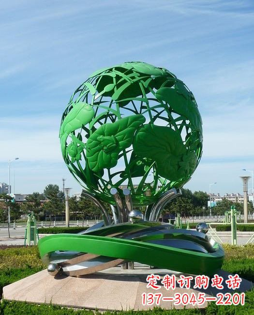 许昌不锈钢荷叶青蛙镂空球雕塑