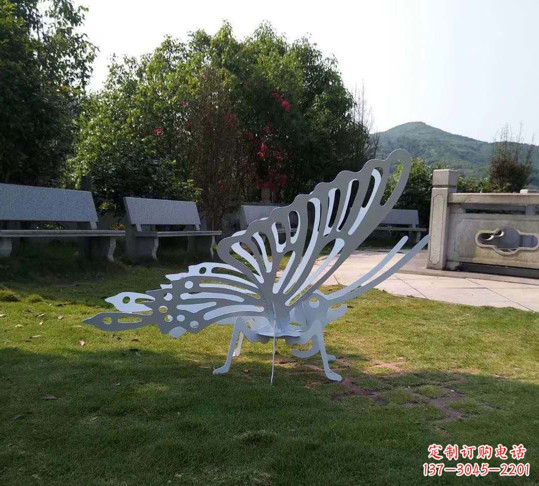 许昌不锈钢镂空蝴蝶装饰雕塑