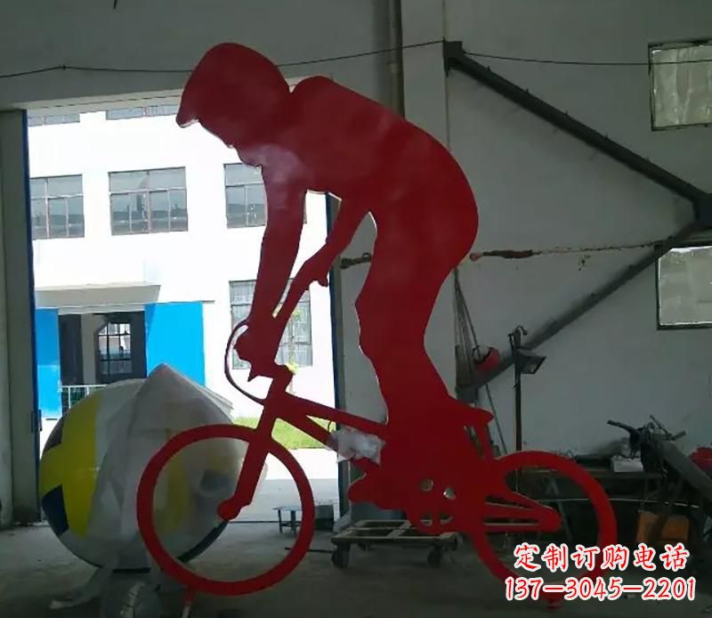 许昌不锈钢自行车雕塑激发自行车运动的热情