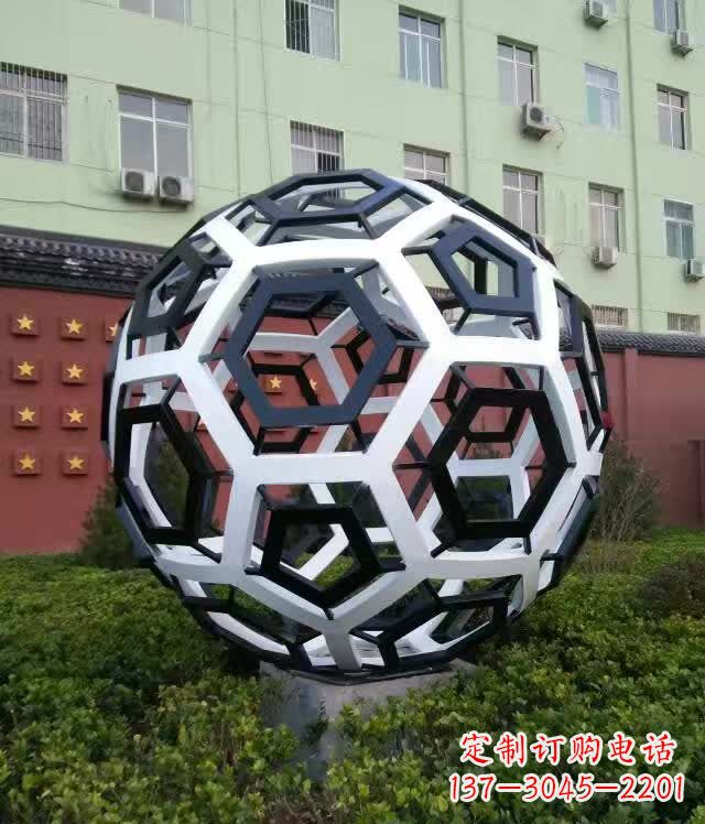 许昌不锈钢足球雕塑缔造校园新风貌