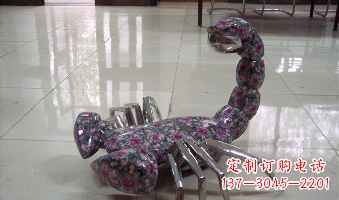 许昌不锈钢蝎子摆件雕塑