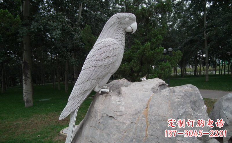 许昌不锈钢鹦鹉公园动物雕塑