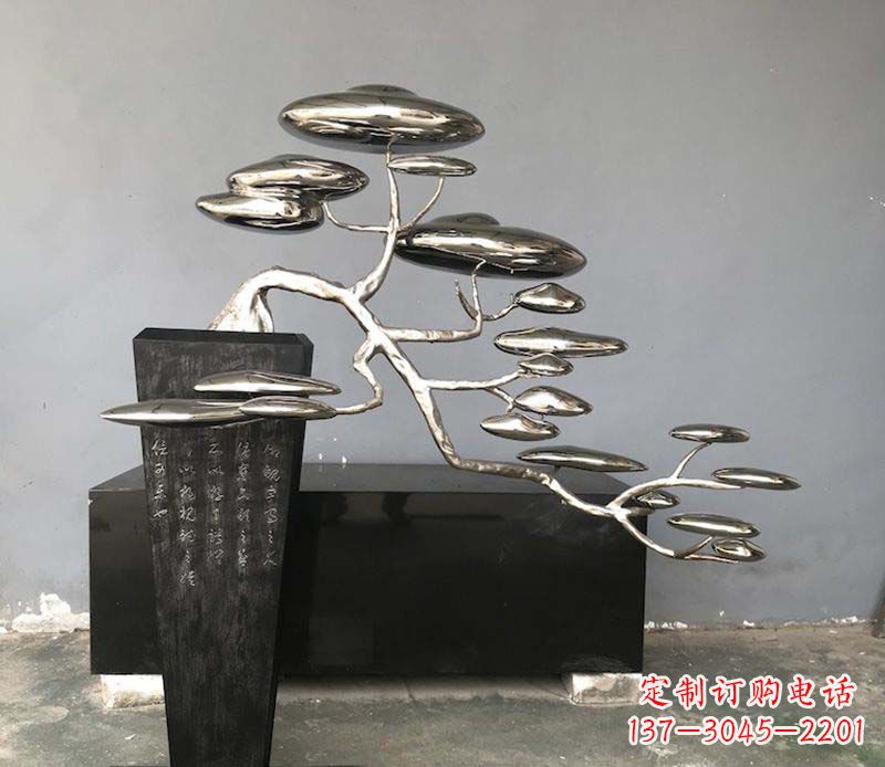 许昌不锈钢迎客松景观雕塑