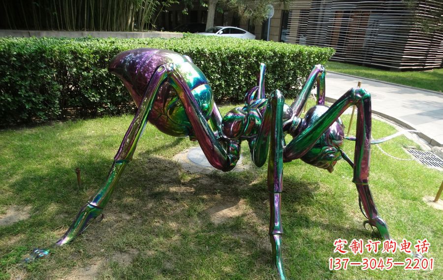 许昌蜘蛛侠传递英雄激情的不锈钢雕塑