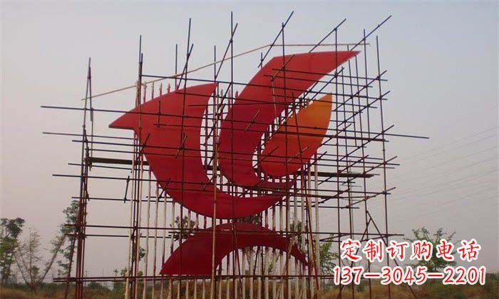 许昌城市和平鸽雕塑传递和平信息