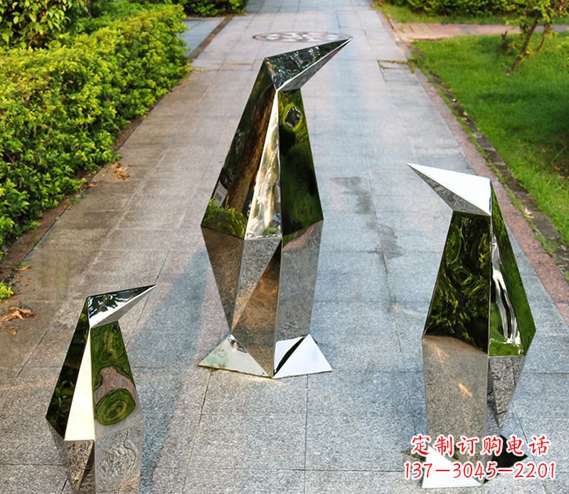 许昌精致的抽象不锈钢企鹅雕塑