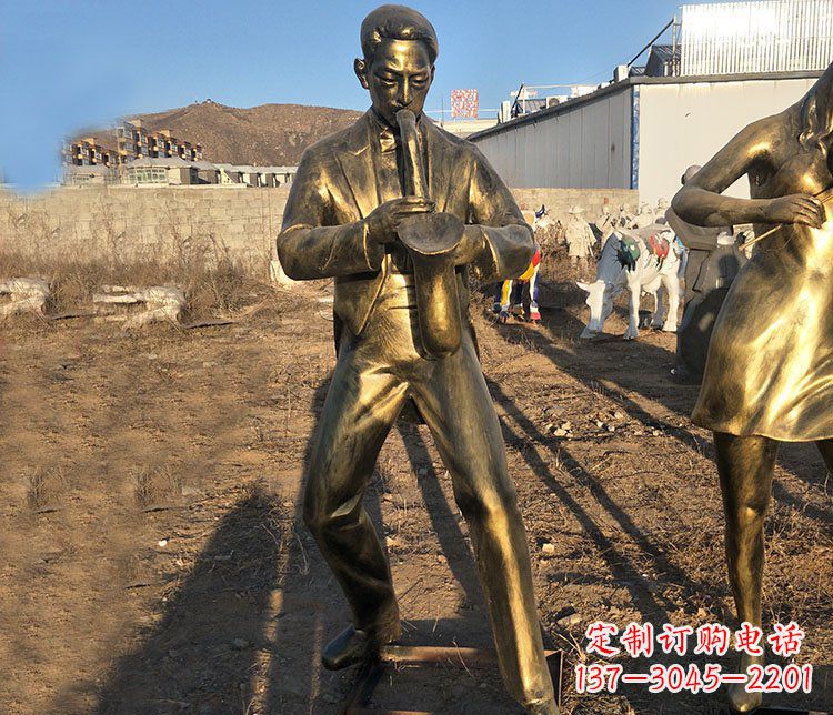 许昌吹萨克斯音乐人物铜雕雕塑