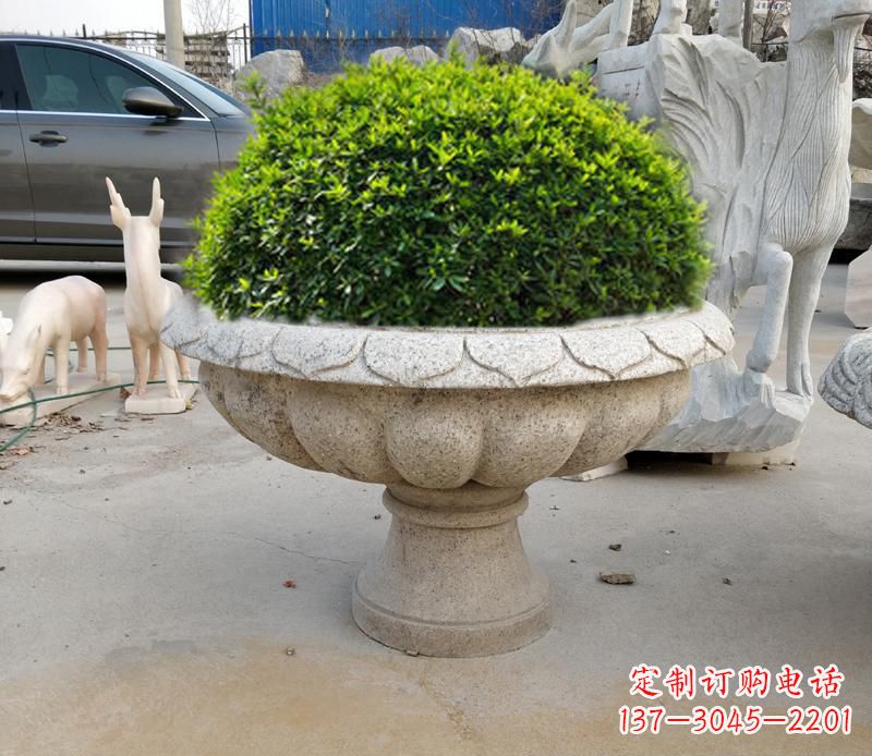 许昌优雅大理石花盆雕塑