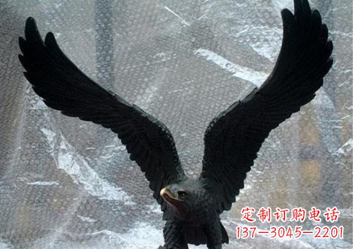 许昌大鹏展翅玻璃钢老鹰雕塑