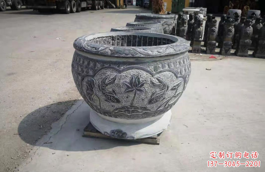 许昌仿古石水缸荷花鲤鱼石雕