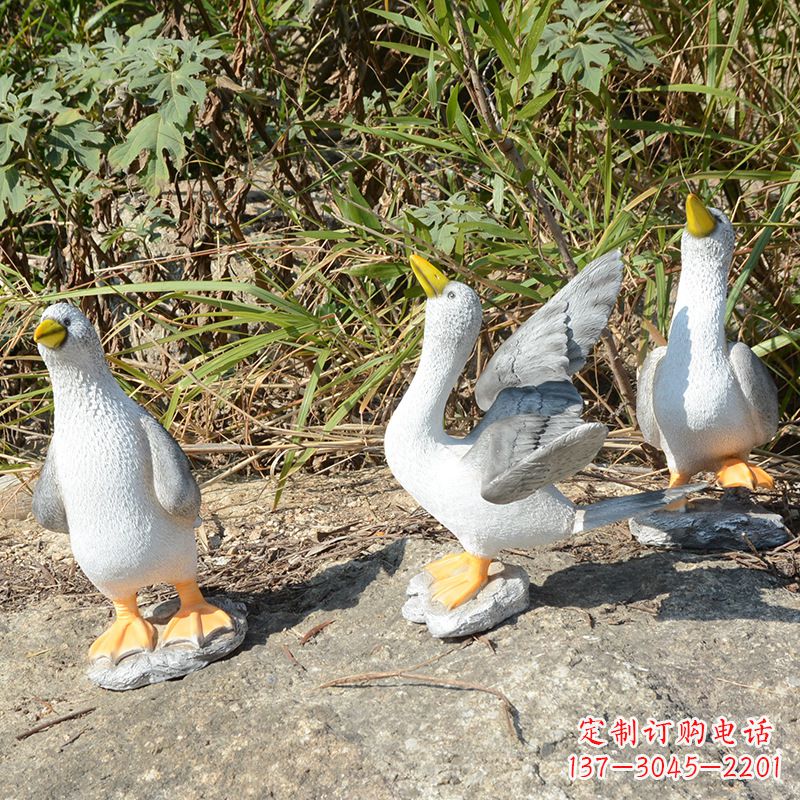 许昌象征和平的和平鸽雕塑