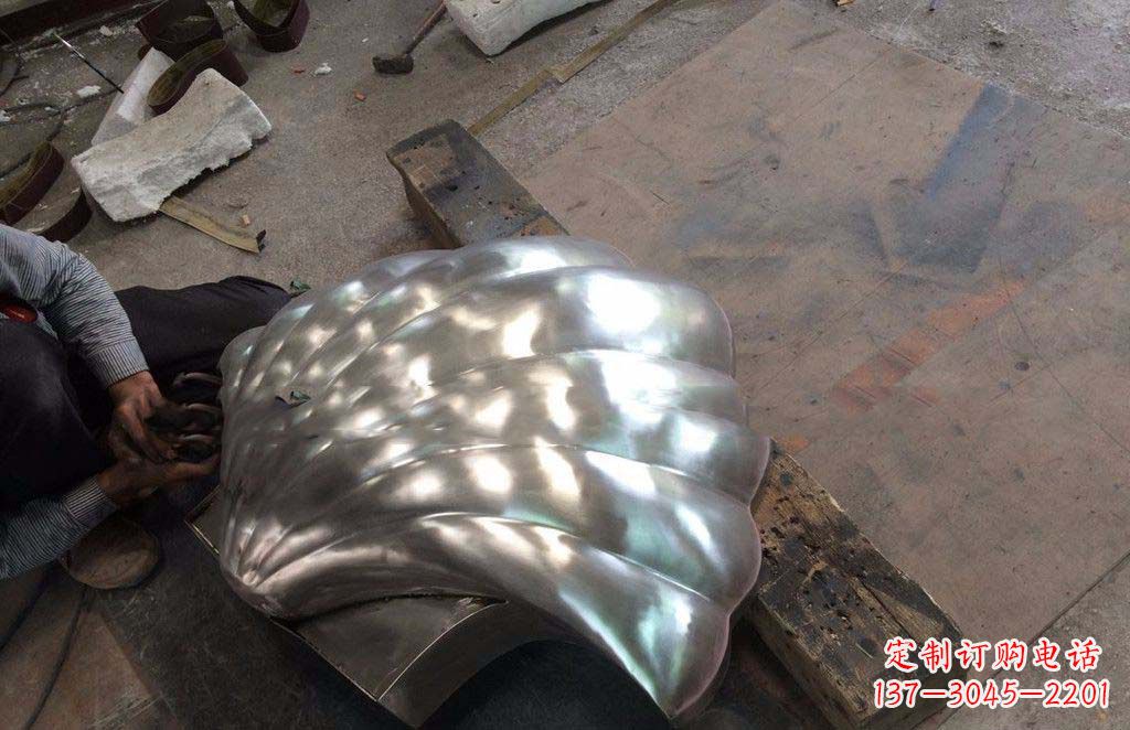 许昌精致现代的不锈钢贝壳雕塑