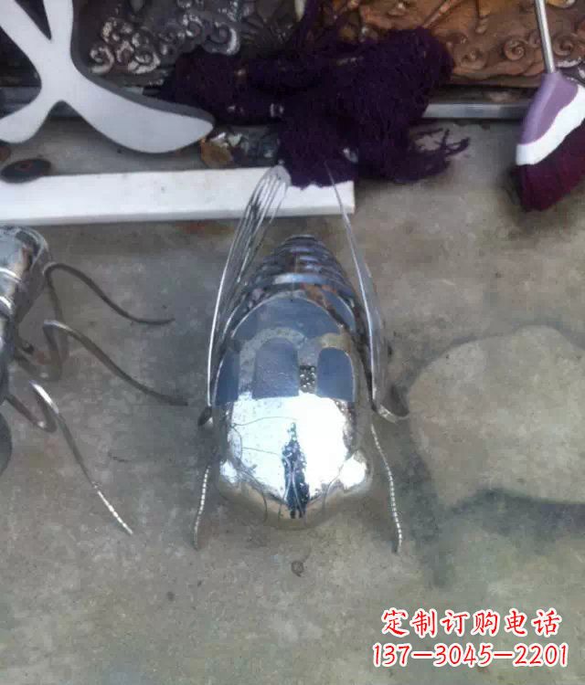 许昌公园不锈钢昆虫动物雕塑