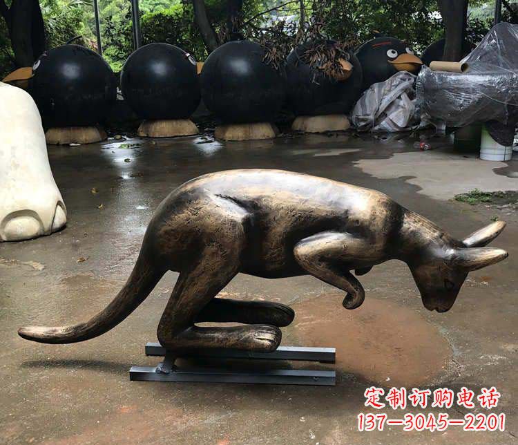 许昌中领雕塑袋鼠铜雕
