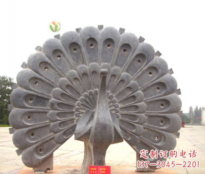许昌风格独特的孔雀石雕
