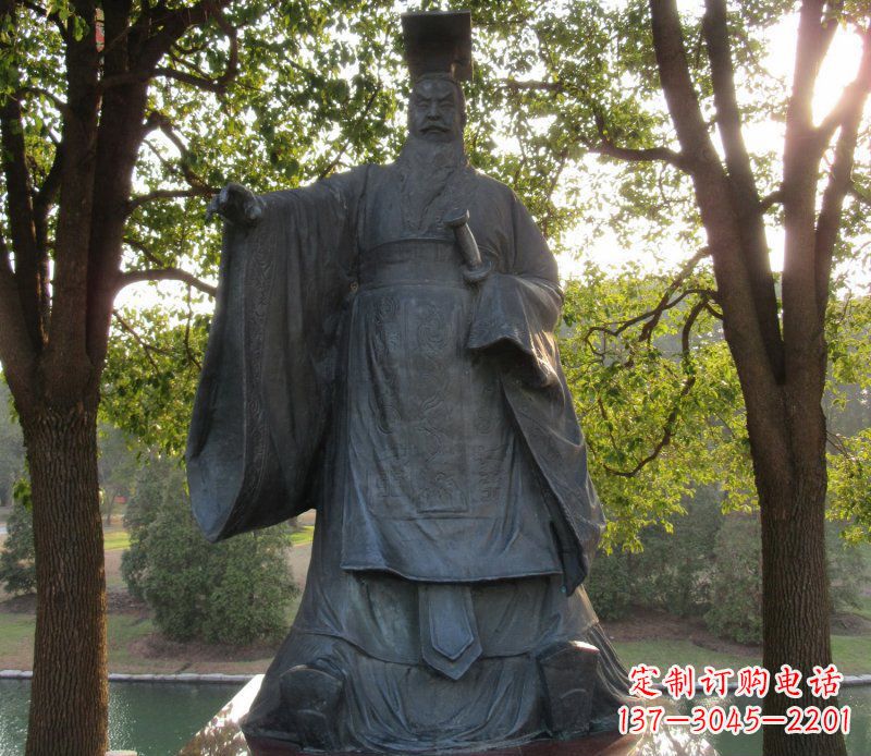 许昌古代皇帝刘邦铜雕
