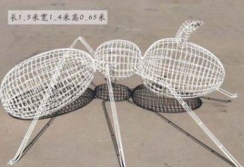 许昌美轮美奂的蚂蚁镂空雕塑