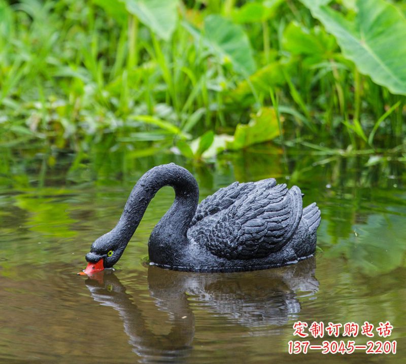 许昌黑天鹅雕塑，水塘装饰摆件