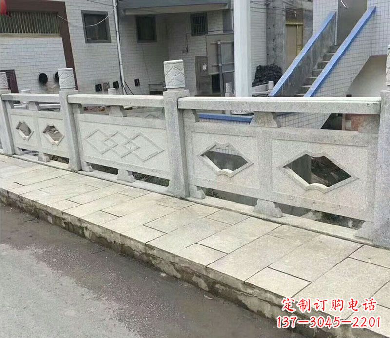 许昌中领雕塑:让您的栏板石雕更加出彩
