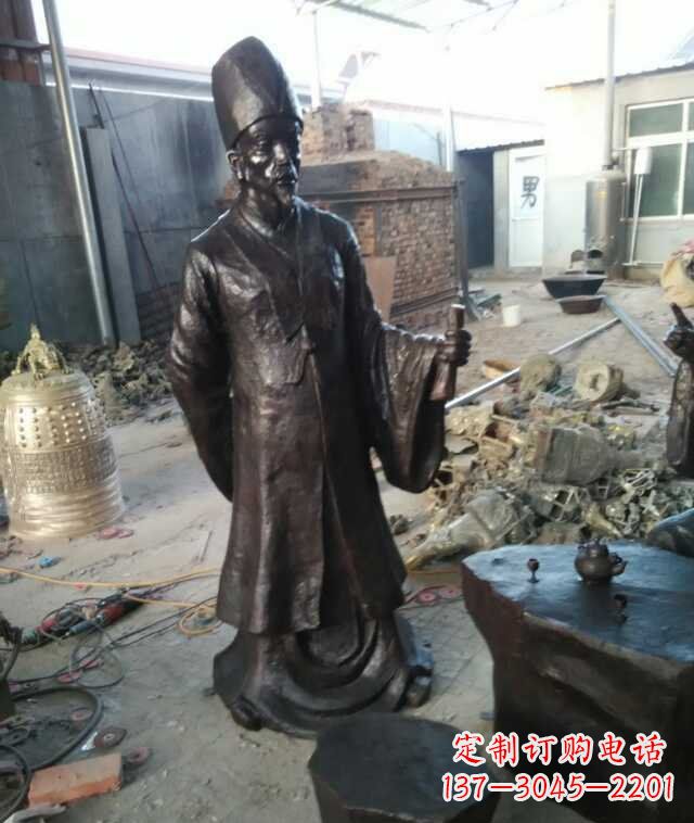 许昌精美雕塑，展现古代名医李时珍的传奇