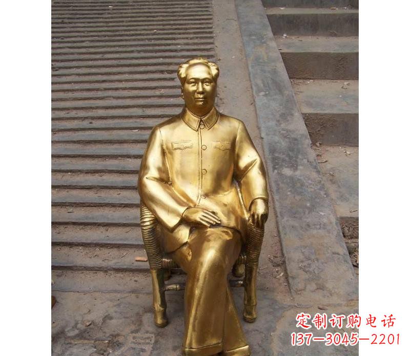 许昌毛泽东伟人铜雕纪念像