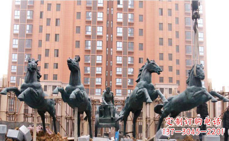 许昌精美青铜马拉车广场雕塑