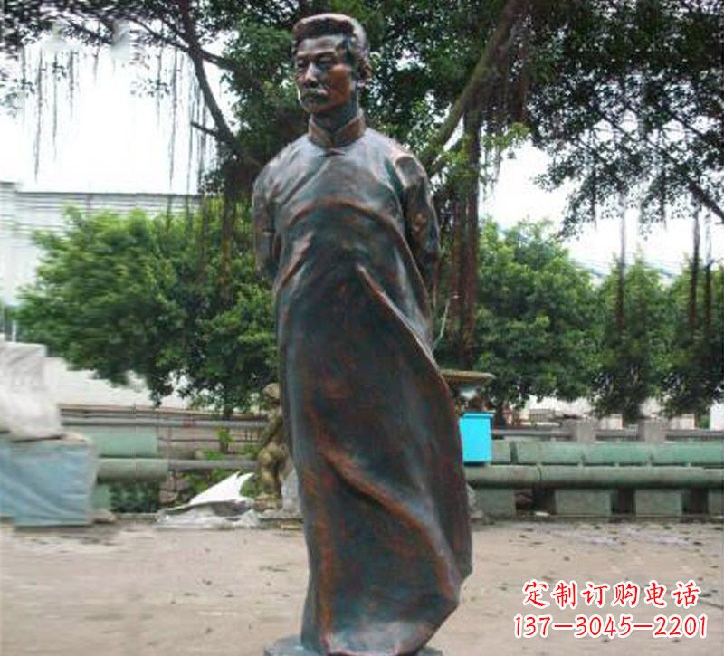 许昌青铜雕塑,精致鲁迅雕像
