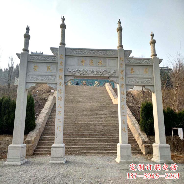 许昌寺庙入口无楼牌坊