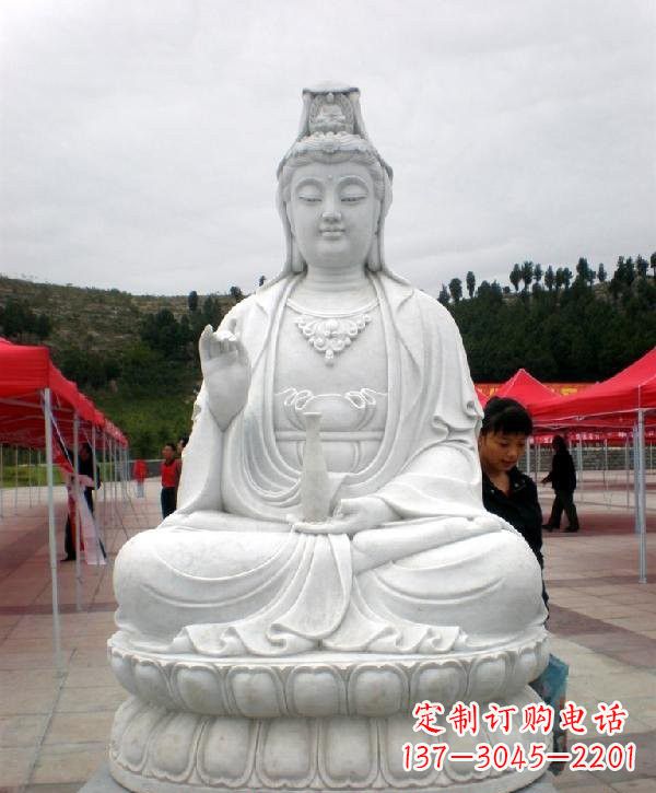许昌寺庙坐式观音雕像