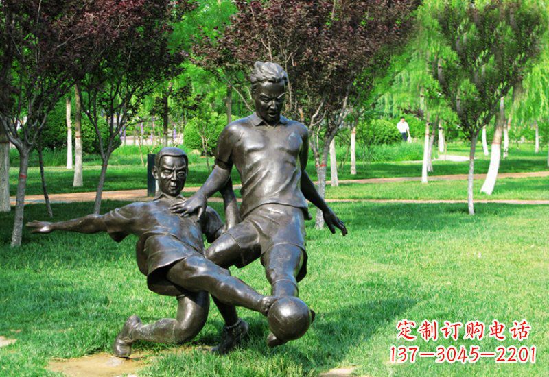 许昌踢足球的人物铜雕222