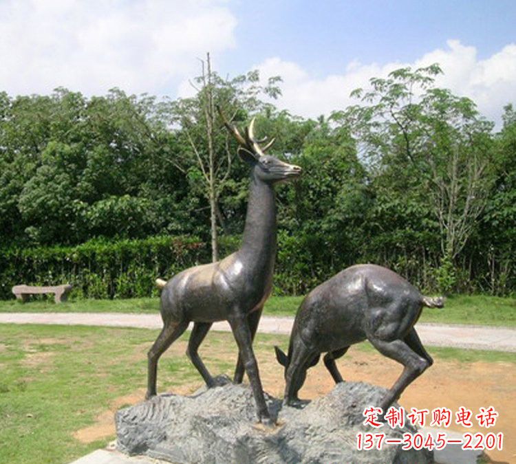 许昌铜雕动物梅花鹿