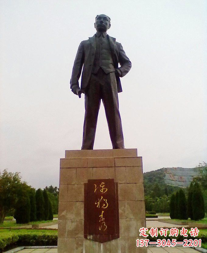 许昌铜雕近代名人陈独秀