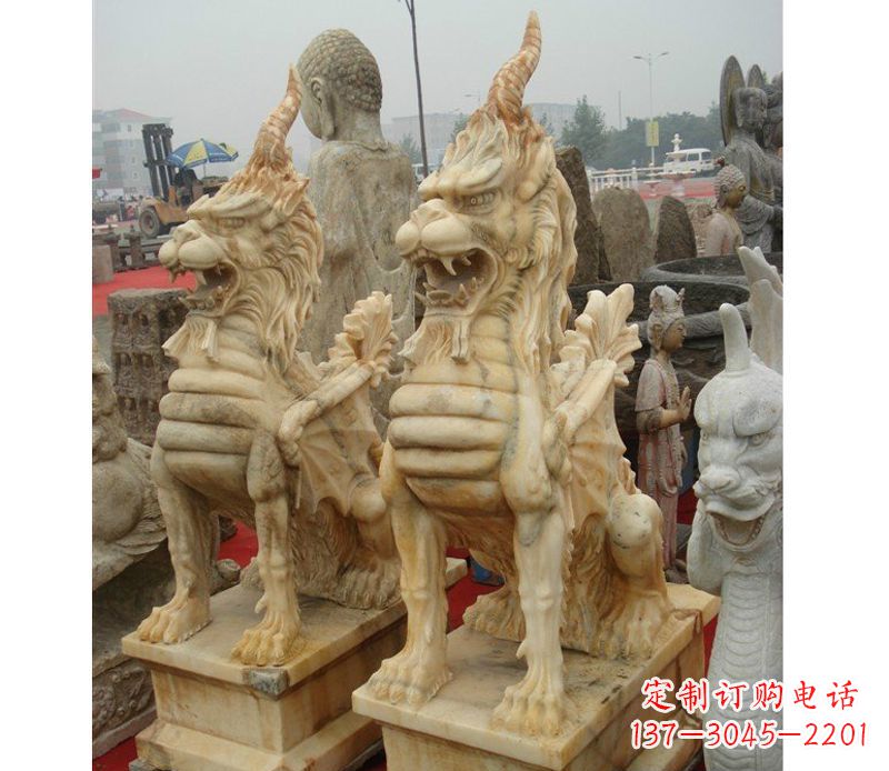 许昌晚霞红独角兽雕塑