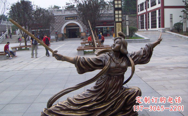 许昌舞剑的古代美女古代人物铜雕
