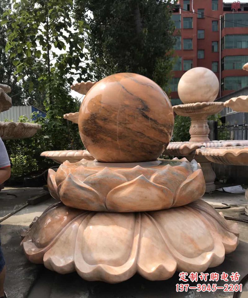 许昌小区公园莲花风水球石雕